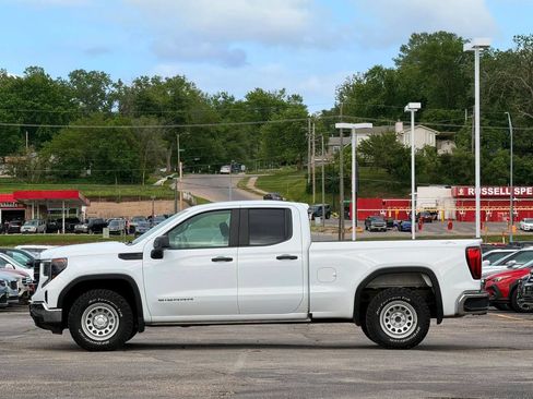 Used 2023 GMC Sierra 1500 Pro w/ Pro Value Package AWD/4WD image 5