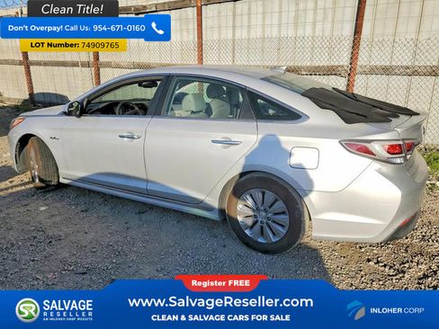 Used 2017 Hyundai Sonata SE image 3