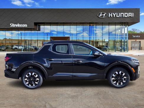 New 2025 Hyundai Santa Cruz SEL image 4