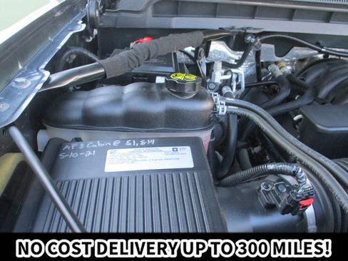 Used 2018 Chevrolet Silverado 1500 LT AWD/4WD image 21