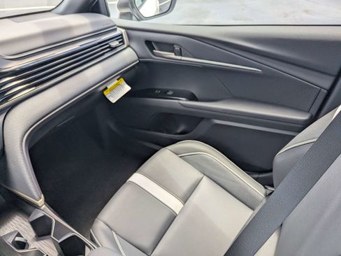 New 2026 Toyota Camry SE FWD image 17