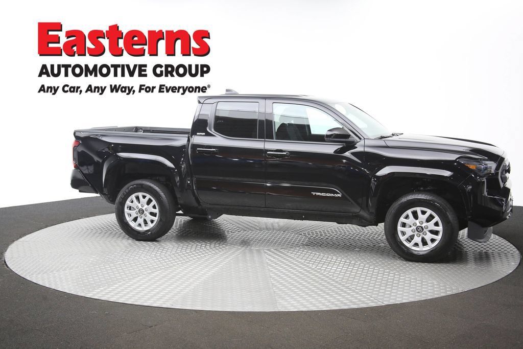 Used 2026 Toyota Tacoma SR5 AWD/4WD image 45