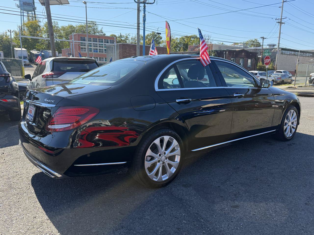Used 2017 Mercedes-Benz E 300 4MATIC w/ Premium 1 Package image 11