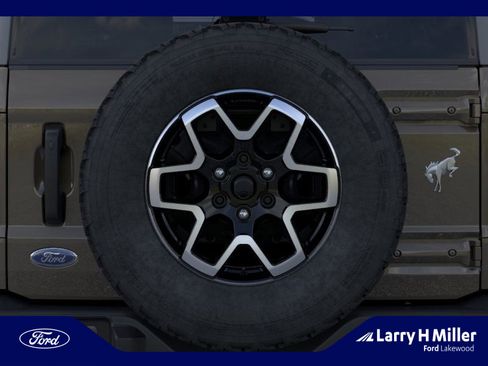Used 2026 Ford Bronco Outer Banks AWD/4WD image 24
