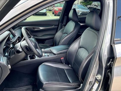 Used 2023 INFINITI QX50 Sport FWD image 31