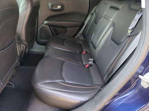 Used 2018 Jeep Compass Limited w/ Navigation Group image 18