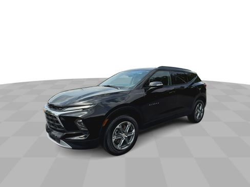 Used 2023 Chevrolet Blazer LT image 5