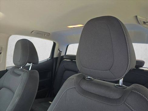 Used 2022 Chevrolet Colorado LT w/ LT Convenience Package RWD image 13