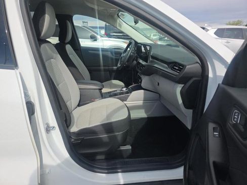Used 2023 Ford Escape Active w/ Tech Pack #1 AWD/4WD image 10