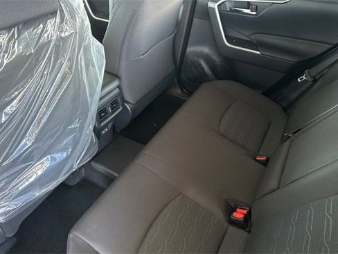 Used 2025 Toyota RAV4 SE image 10