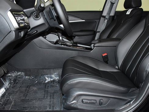 New 2024 Acura Integra image 10