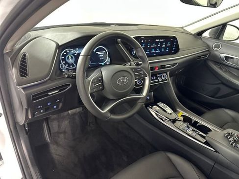 Used 2023 Hyundai Sonata Limited w/ Cargo Package image 13