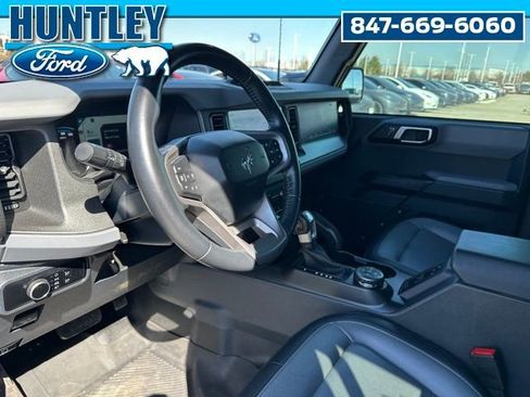 Used 2024 Ford Bronco Everglades image 9
