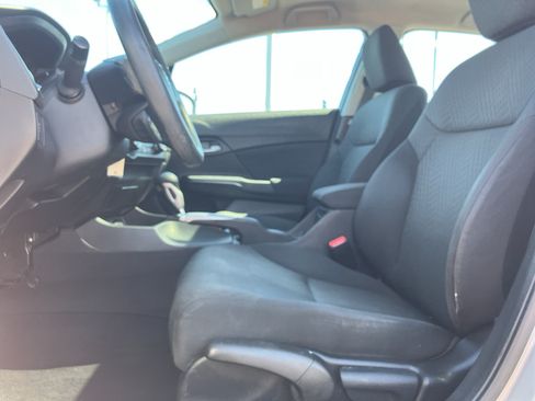 Used 2014 Honda Civic LX image 25