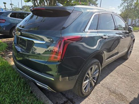 Used 2025 Cadillac XT5 Premium Luxury w/ LPO, Floor Liner Package FWD image 4