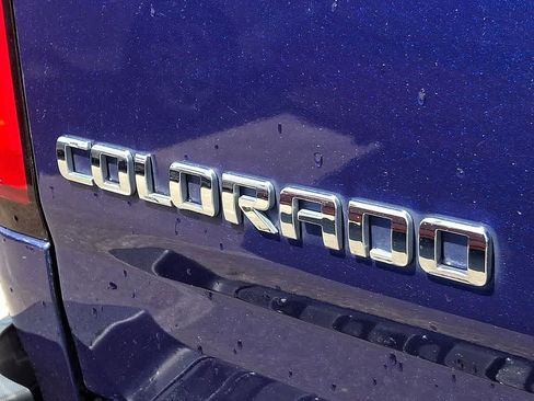 Used 2017 Chevrolet Colorado Z71 RWD image 32
