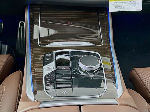 New 2026 BMW X5 xDrive40i w/ M Sport Package image 17