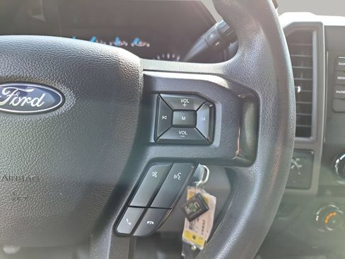 Used 2019 Ford F250 XL w/ Power Equipment Group AWD/4WD image 34