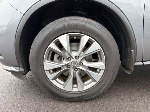 Used 2018 Nissan Murano S AWD/4WD image 19