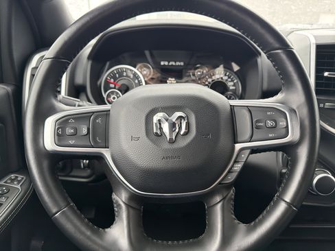 Used 2024 RAM 2500 Big Horn w/ Sport Appearance Package image 12