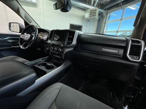 Used 2019 RAM 1500 Big Horn RWD image 25