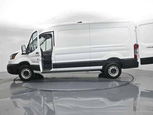 New 2026 Ford Transit 150 148 Medium Roof w/ Load Area Protection Package image 31