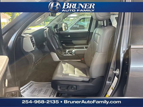 Used 2024 Toyota Tundra Limited image 12