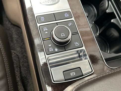 Used 2020 Land Rover Range Rover HSE AWD/4WD image 28