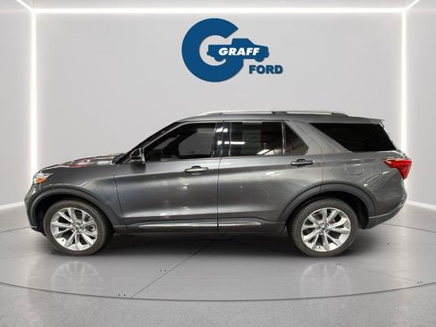 Used 2022 Ford Explorer Platinum w/ Equipment Group 601A image 2