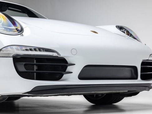 Used 2013 Porsche 911 Carrera 4S AWD/4WD image 38