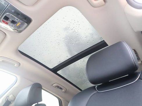 New 2026 Genesis GV70 2.5T Select image 24