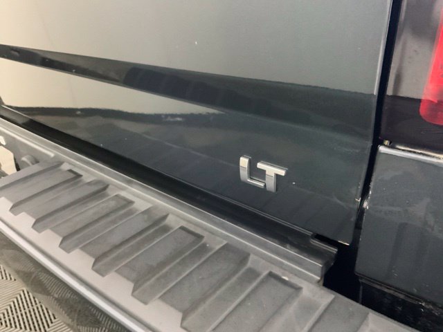 Used 2018 Chevrolet Silverado 1500 LT w/ All Star Edition AWD/4WD image 35
