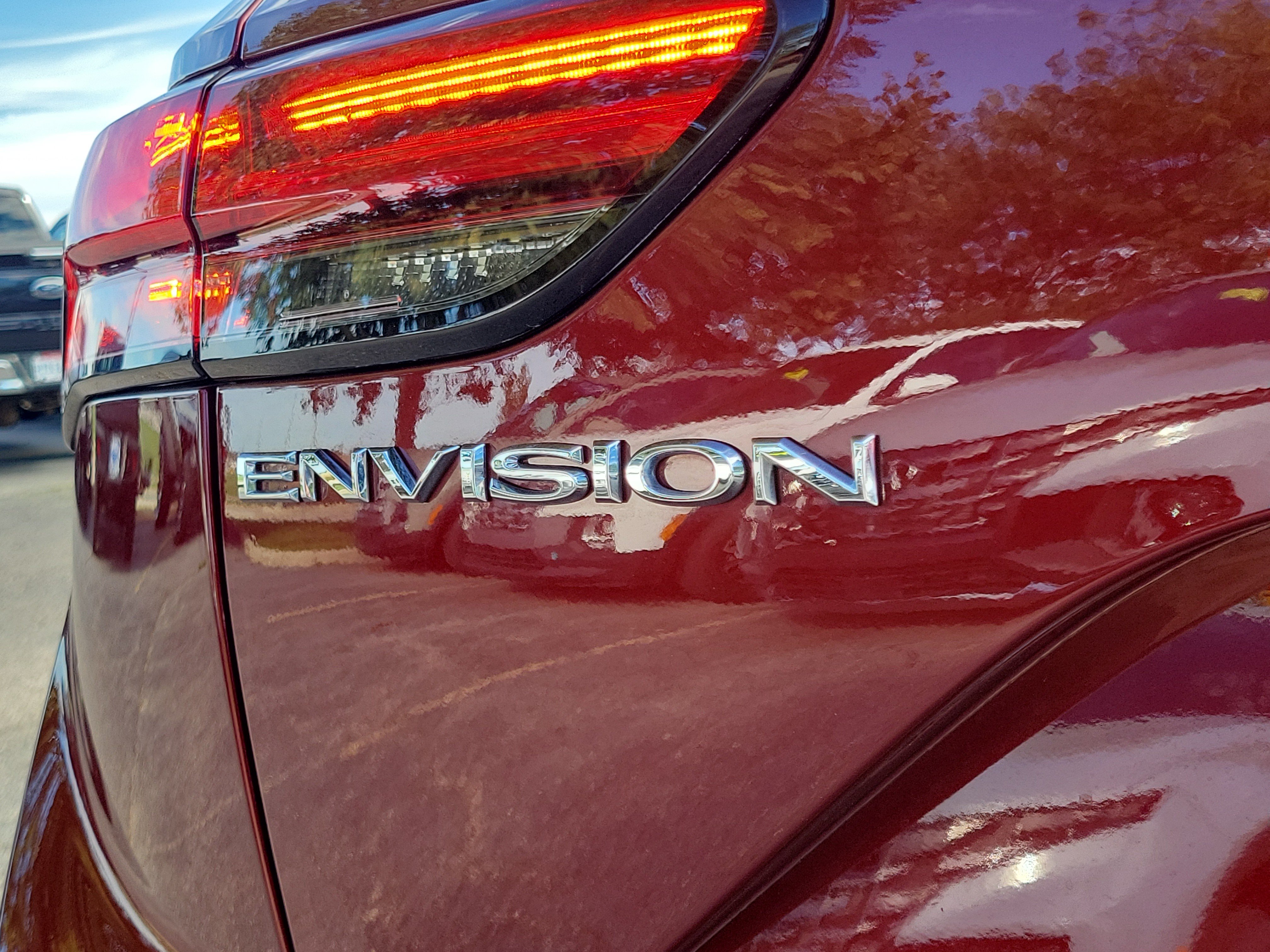 Used 2023 Buick Envision Essence FWD image 6