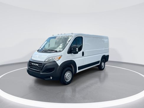 Used 2025 RAM ProMaster 2500 w/ Convenience Group FWD image 5