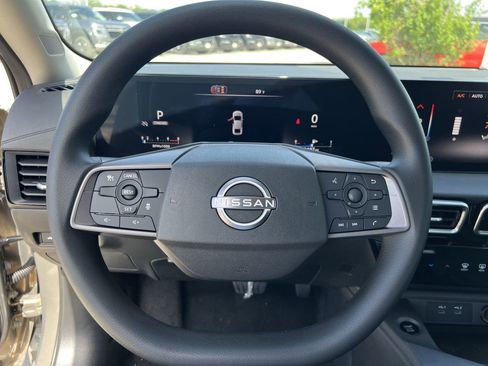 New 2026 Nissan Sentra SV image 8