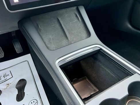 Used 2023 Tesla Model 3 Standard Range image 27