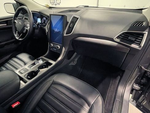 Used 2024 Ford Edge SEL image 25