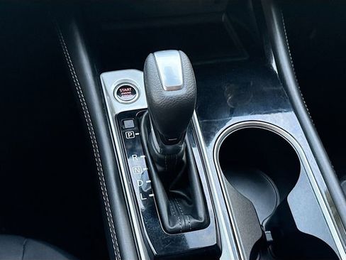 Used 2023 Nissan Altima 2.5 SV image 17