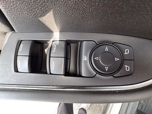 Used 2023 Buick Envision Avenir AWD/4WD image 17