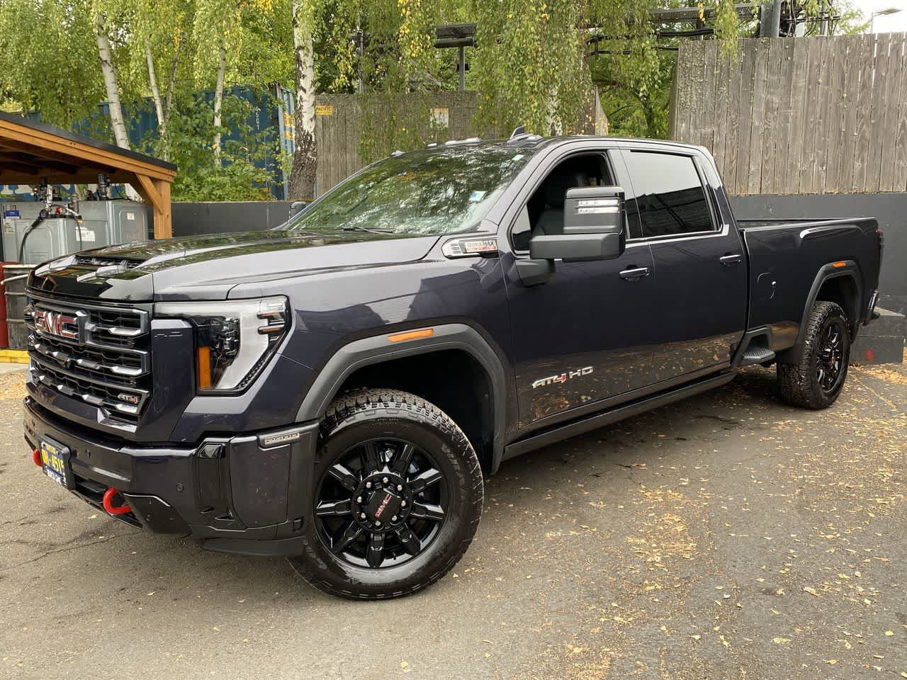 Used 2025 GMC Sierra 2500 AT4 w/ AT4 Premium Plus Package AWD/4WD image 1