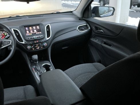 Used 2022 Chevrolet Equinox LT image 16