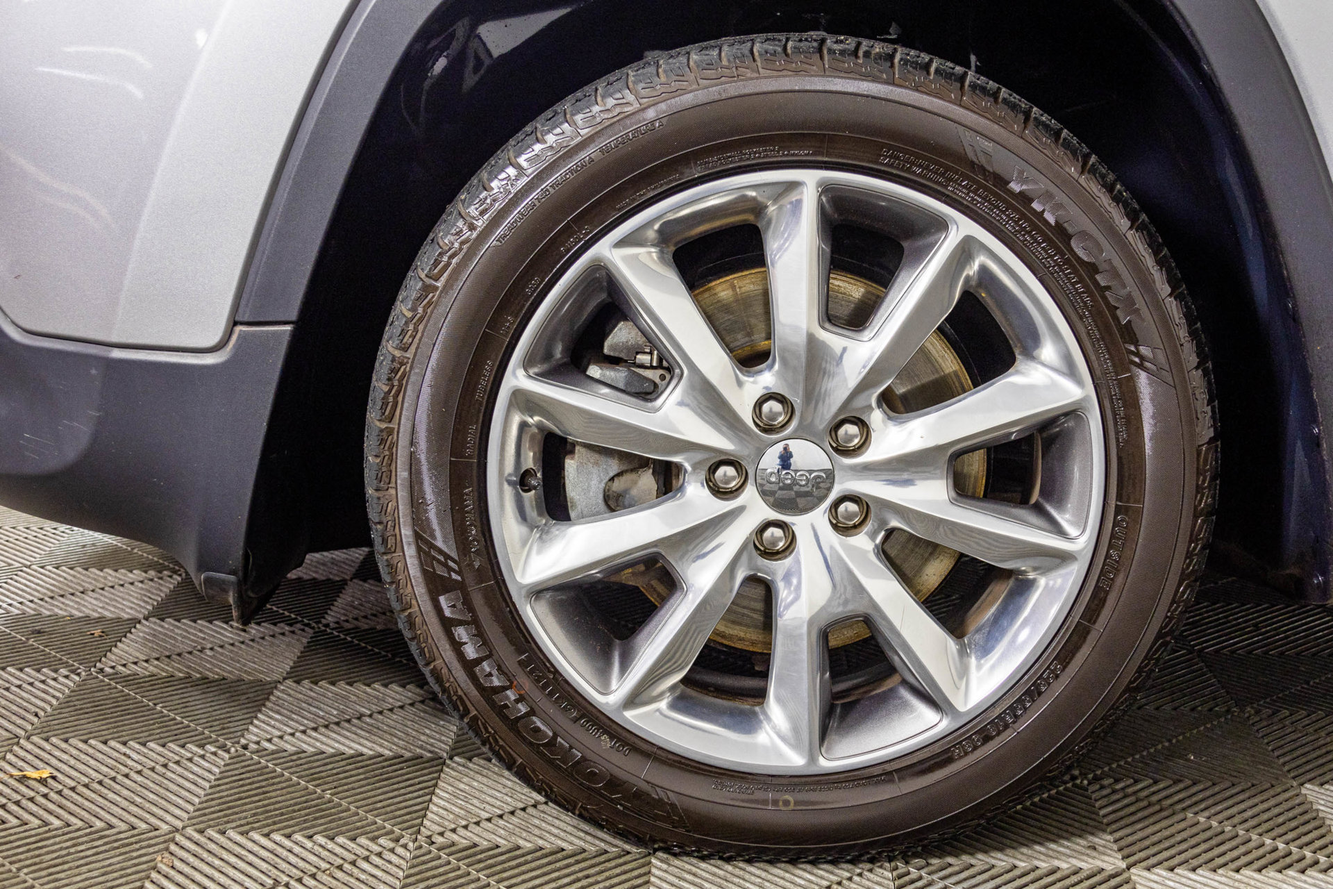 Used 2014 Jeep Cherokee Limited w/ Luxury Group FWD image 48
