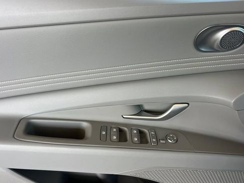 New 2026 Hyundai Elantra Sport FWD image 10