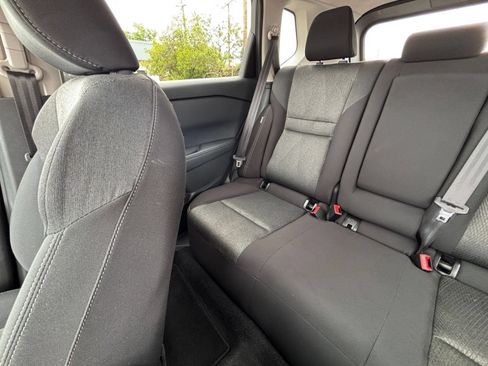 Used 2025 Nissan Rogue SV FWD image 42