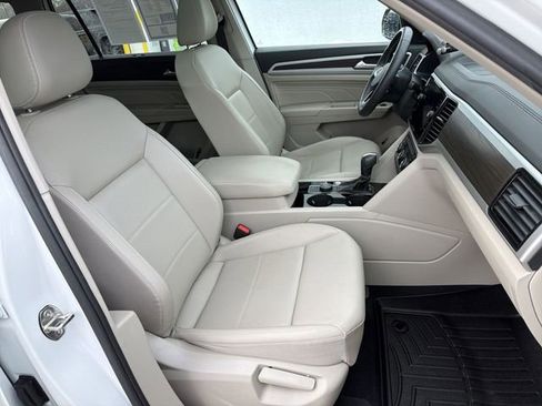 Used 2023 Volkswagen Atlas SE image 27