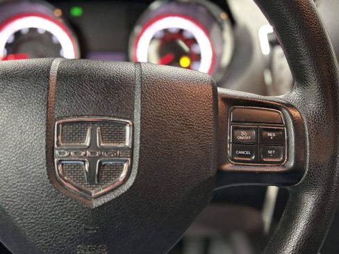 Used 2013 Dodge Grand Caravan SE FWD image 43