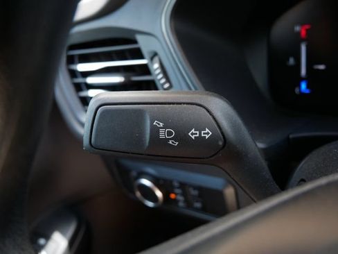 Used 2025 Ford Escape Active AWD/4WD image 19