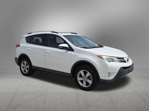 Used 2015 Toyota RAV4 XLE image 8