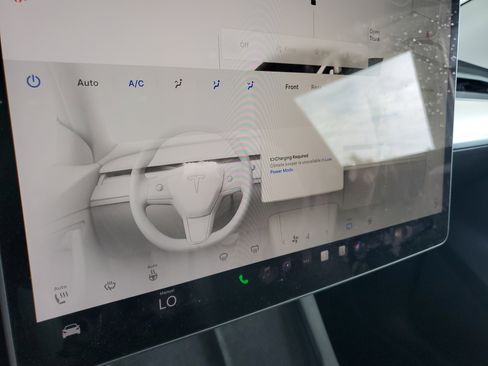 Used 2023 Tesla Model Y Long Range AWD/4WD image 28