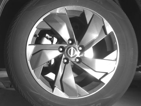 Used 2025 Nissan Rogue SV AWD/4WD image 12